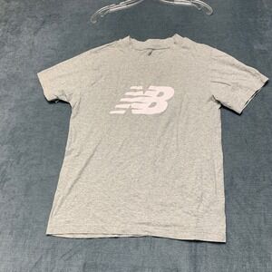 New Balance T Shirt Mens Small Heather Gray Logo Short Sleeve Crew Neck Pullove